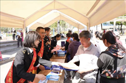 昆明海关团委组织开展“4·15”全民国家安全教育日普法活动