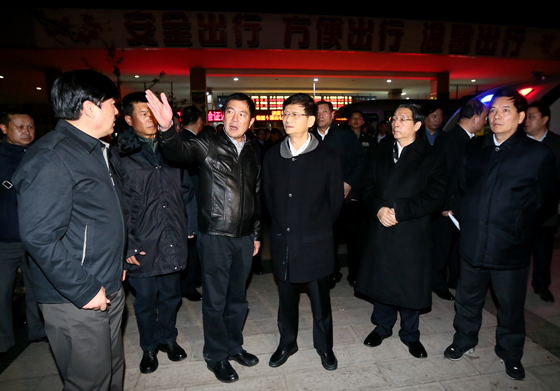 孟建柱在昆明指导'3·01'严重暴力恐怖事件处置工作 孟建柱在昆明指导'3·01'严重暴力恐怖事件处置工作